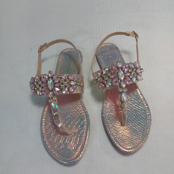 Liliana Woman's Pink Jeweled Ankle Straps T Straps Flat Sandals Size 11M - Picture 5 of 12